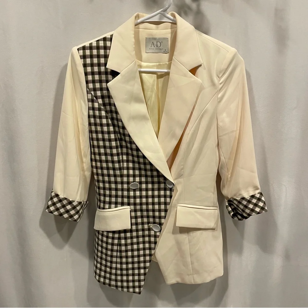 Cream and plaid preppy blazer with stretch pockets preppy casual cool